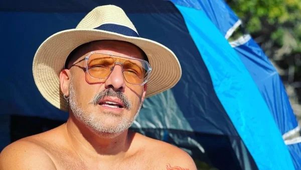 Φωτεινό με μοντέρνα διακόσμηση - Το εντυπωσιακό σπίτι του Νίκου Μουτσινά