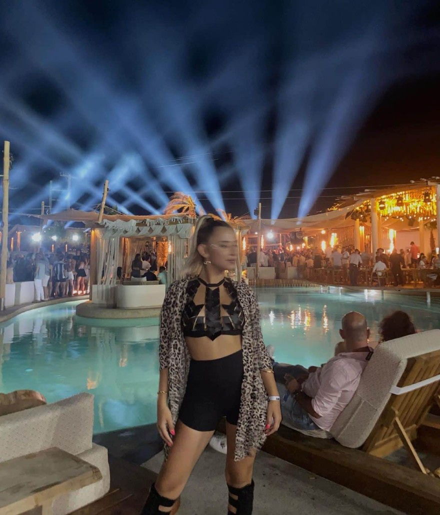 Παολίνα - Μύκονος