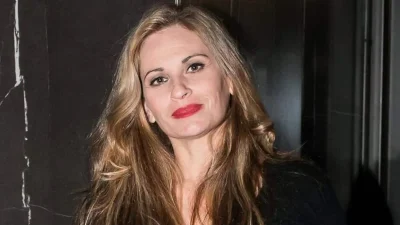 Πριν τον Τσαρούχα & τον Πετράκο: Αυτός είναι ο πρώτος μεγάλος έρωτας της Θεοφανίας Παπαθωμά