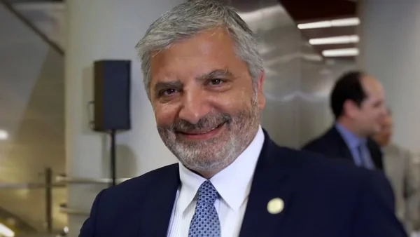 Στιγμές ευτυχίας για τον Γιώργο Πατούλη μετά το διαζύγιο με την Μαρίνα -  Η φωτογραφία αγκαλιά με το γιο του