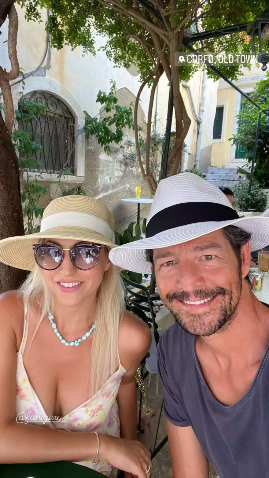 Φανή - Απόστολος