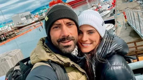 Πήγαν μέσα στο κατακαλόκαιρο στην Ισλανδία - Ο Τανιμανίδης αποκάλυψε τον λόγο του ταξιδιού που έκανε με τη Μπόμπα