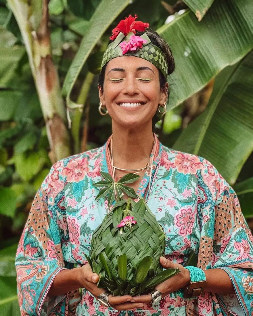 Ευγενία Σαμαρά - εξωτερικό