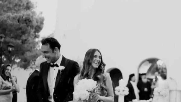 Μετράει αντίστροφα τις μέρες πριν γεννήσει - Οι διακοπές της εγκυμονούσας Ιωάννας Σιαμπάνη στη Μάνη