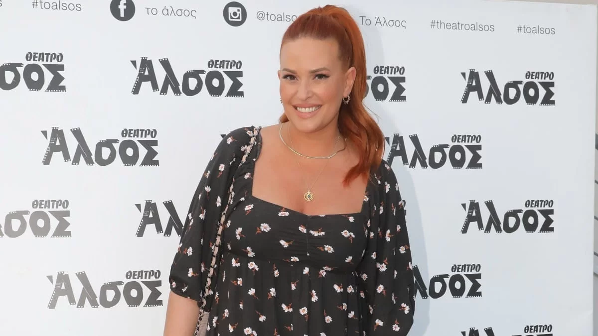 Οι γιοι της Σίσσυς Χρηστίδου έχουν μεγαλώσει πολύ - Καλοκαιρινές διακοπές με σκάφος στην Χαλκιδική