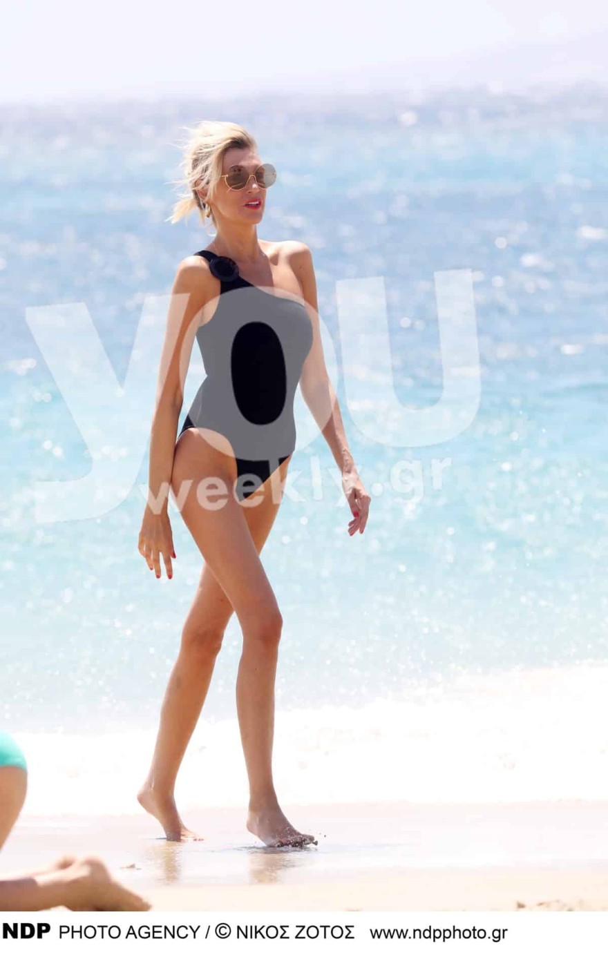 Σάσα Σταμάτη - Μύκονος