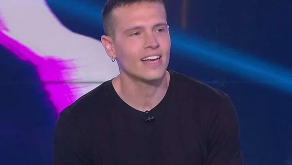 «Δεν είμαι αρνητικός στο φλερτ από όπου και αν προέρχεται» - Άκρως αποκαλυπτικός ο Δημήτρης Ταταράκης