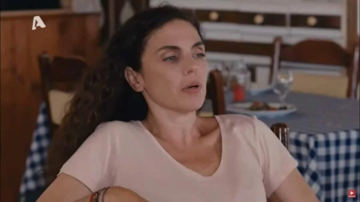 Θυμάστε τη Μάρθα από τη σειρά Τατουάζ; Δείτε πως είναι σήμερα σε σπάνια εμφάνιση με το σύζυγό της