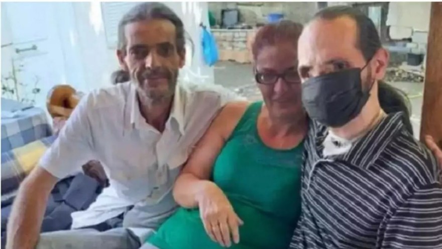  Στιγμές ευτυχίας για τον Θύμιο Μπουγά μετά την περιπέτεια του