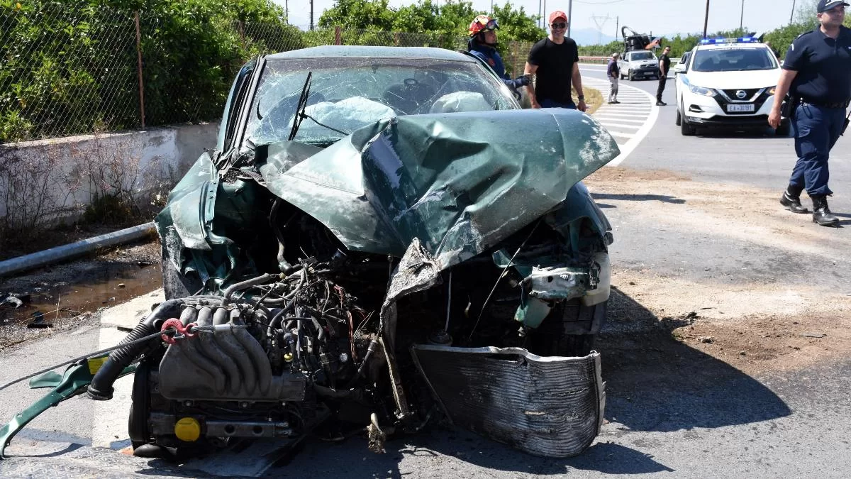 Τραγωδία στη Ζαχάρω: Τροχαίο στην Πύργου - Κυπαρισσίας με δύο τραυματίες