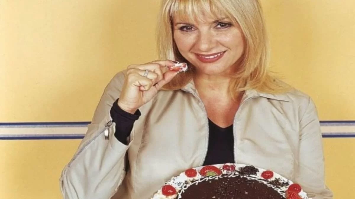 Πολύ πιο γυναικάρα από τότε - Αγνώριστη σήμερα η ηθοποιός και παρουσιάστρια Τζοβάνα Φραγκούλη