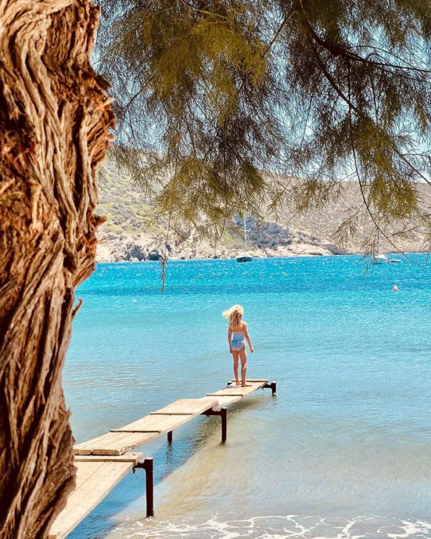 Βίκυ Καγιά - κόρη