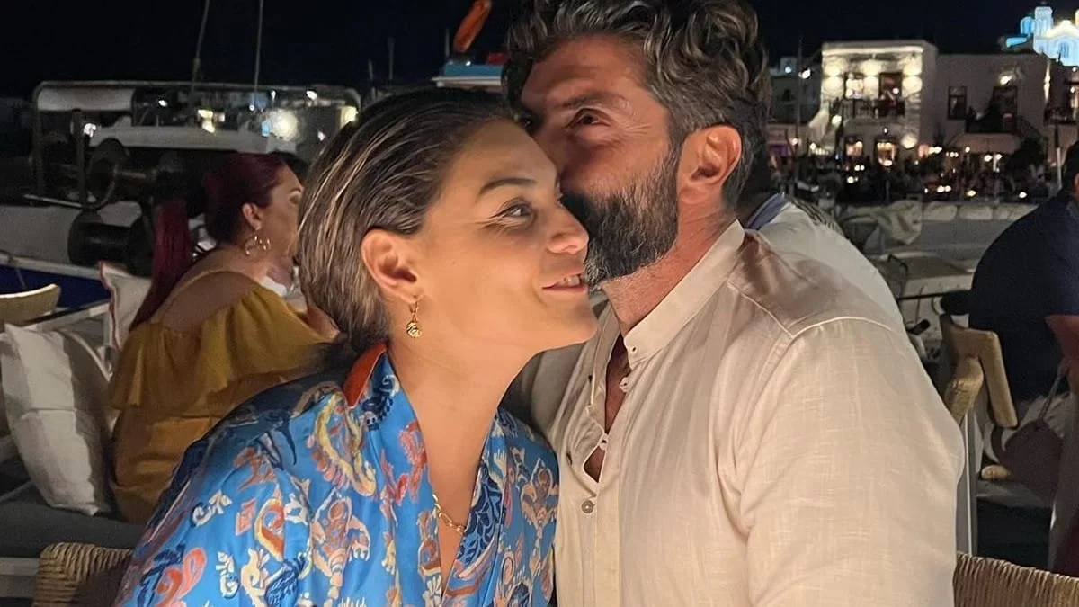 Χτίζουν σπίτι στην Αθήνα Βρισηίδα και Μαρτίκας - Βίντεο από το εσωτερικό του