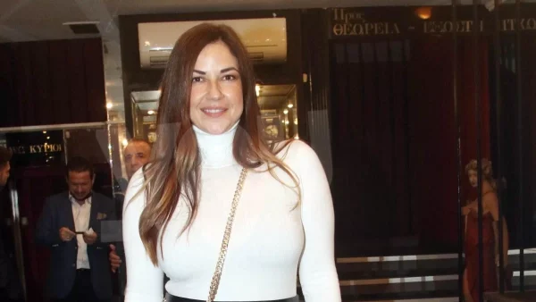 «Είχα βουλιμικά επεισόδια» - Η Χρύσπα "έσπασε" τη σιωπή της για το κόμπλεξ που είχε με τα κιλά της