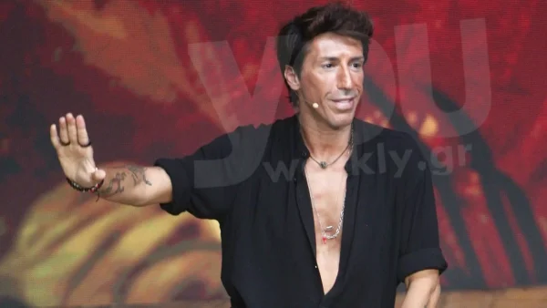 «Δεν περίμενα τον Κωνσταντίνο Εμμανουήλ τόσο θερμό με την κοπέλα του, νόμιζα ότι είχε άλλη σχέση»