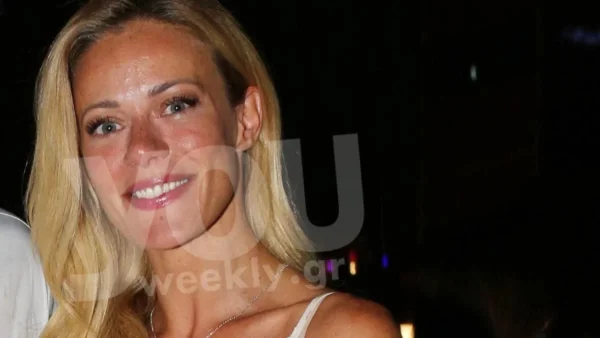 Βραδινή έξοδος για την Ζέτα Μακρυπούλια με τον άνδρα που βρίσκεται συνεχώς στο πλευρό της