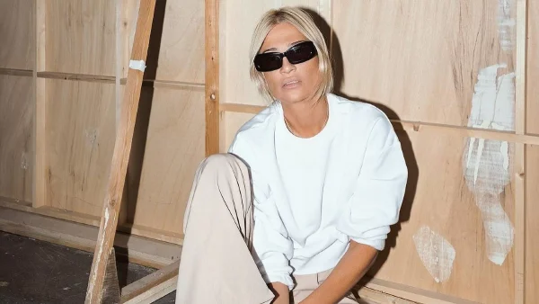 Autumn Essentials: Ότι θα χρειαστείς το φθινόπωρο, αντιγράφοντας το στιλ της Φαίης Σκορδά