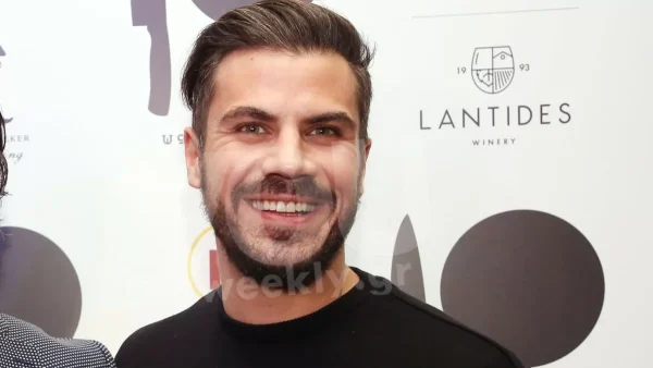 Δεν είναι από ΑΘήνα αλλά.... - Η αλήθεια για την καταγωγή του Άκη Πετρετζίκη