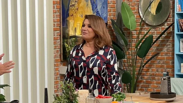 Δεν κρατιέται η Αργυρώ Μπαρμπαρίγου - Δημοσίευσε φωτογραφία με τους συνεργάτες της στο Πρωινό πριν την πρεμιέρα