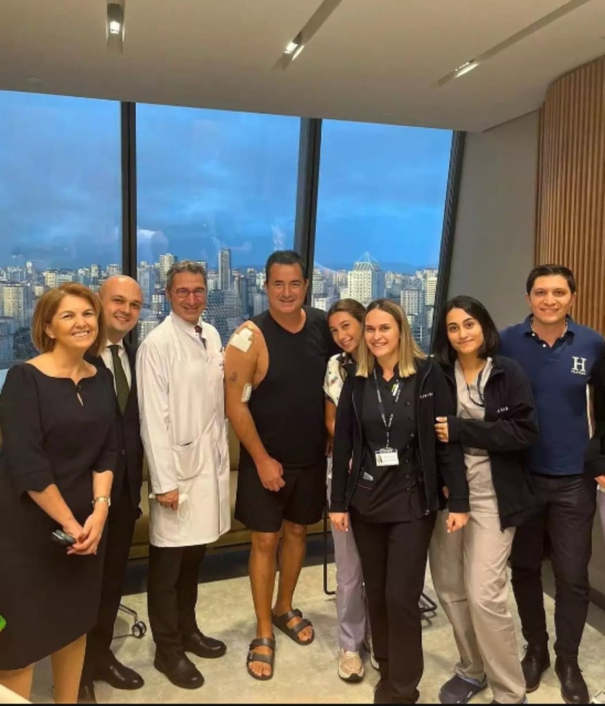 Η πρώτη φωτογραφία του Ατζούν μετά το τροχαίο ατύχημα