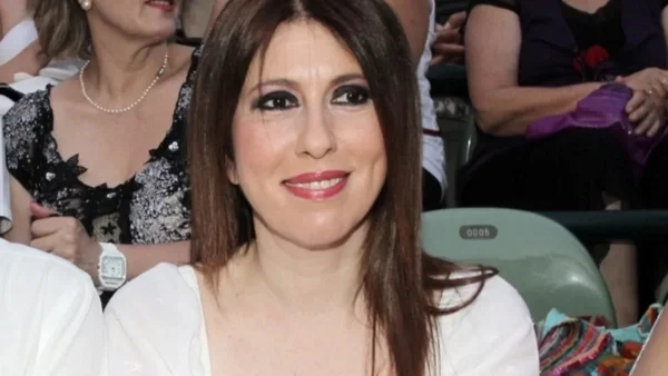 Χαμογελά ξανά η Άβα Γαλανοπούλου - Η σπάνια δημόσια έξοδος και η μεγάλη αλλαγή στην εμφάνισή της