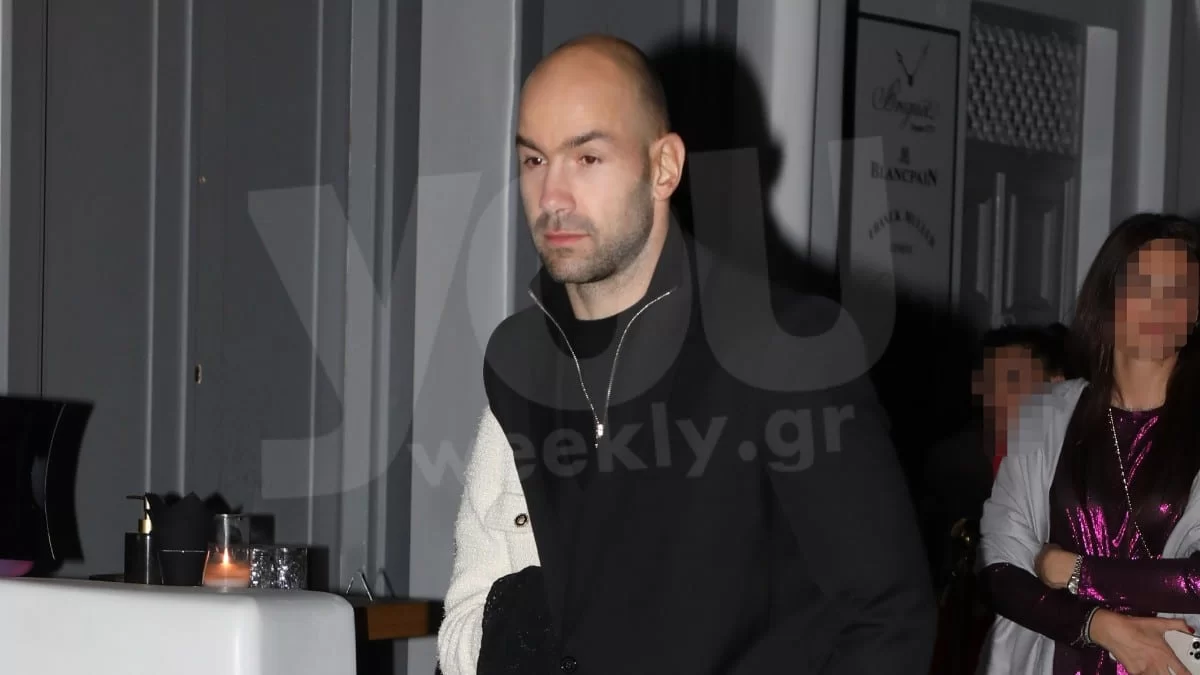 Ξεπέρασε μέχρι και τον Βασίλη Σπανούλη - Έγινε μπαμπάς για 7η φορά πασίγνωστος ηθοποιός