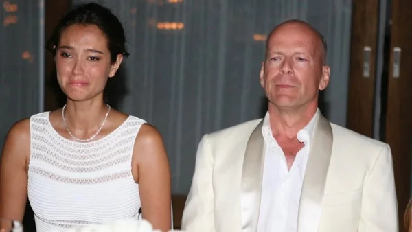 ''Η θλίψη με κάνει να παραλύω'' - Συγκινεί η σύζυγος του Μπρους Γουίλις μετά τη διάγνωσή του με αφασία