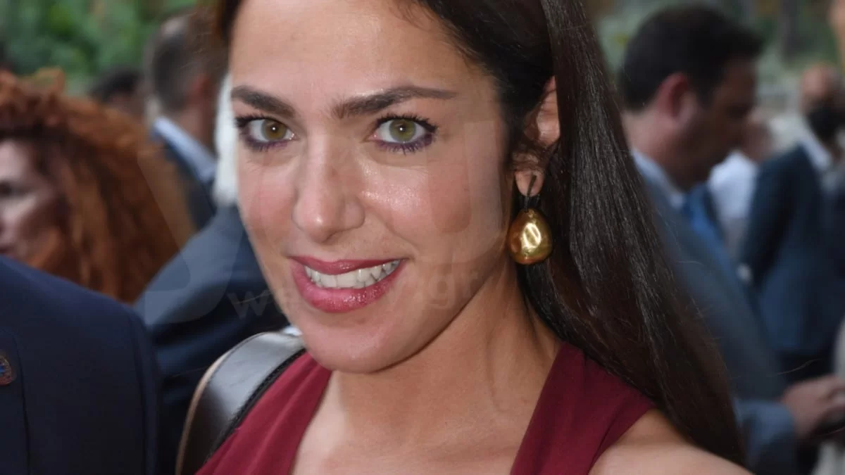 Ρίγη συγκίνησης με το τελευταίο "αντίο" της Δόμνας Μιχαηλίδου στον πατέρα της, Άρη: «Η παρουσία του είναι παντού»