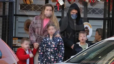 Φρούριο το σπίτι της Μαριέττας Χρουσαλά και του Λεών Πατίτσα - Ανιχνευτές κίνησης και εκπαιδευμένα σκυλιά