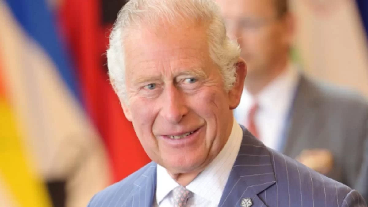 Είναι πια ο νέος βασιλιάς της Βρετανίας - Πώς θα ονομάζεται ο Κάρολος μετά τον θάνατο της Ελισάβετ