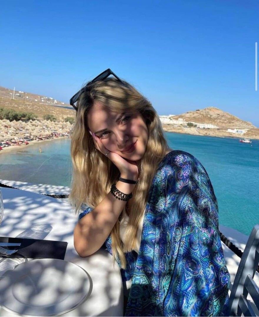 Ειρήνη Σκλήβα παιδί