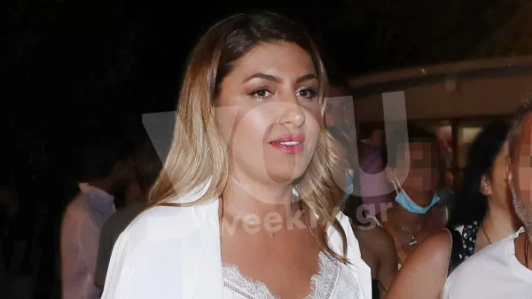 Η φωτογραφία της Έλενας Παπαρίζου που έφερε δεκάδες σχόλια στο Instagram - Τι συνέβη