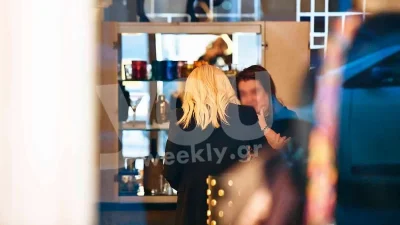 Το πραγματικό πρόσωπο της Ελένης Μενεγάκη: Σε ακριβό κατάστημα επίπλων για ψώνια - Η συμπεριφορά της στον φωτογράφο