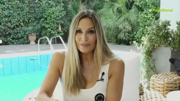 Συγκλονίζει η Ελένη Πετρουλάκη για το πρόβλημα υγείας της -  «Τρεις μέρες ήμουν σε κώμα, σηκώθηκα και δεν...»