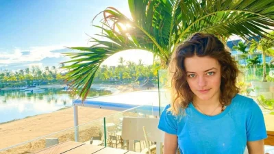 Αγκαλιές και τρυφερά φιλιά - Χαμός με τις νέες φωτογραφίες της Γαίας Μερκούρη από τις διακοπές της