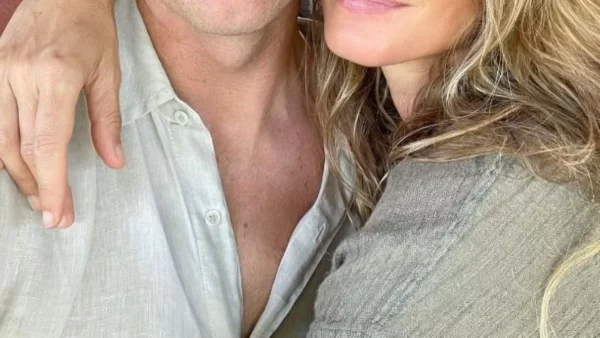 Πήρε τα παιδιά τους και έφυγε από το σπίτι μετά από καβγά - Χωρίζει αγαπημένο ζευγάρι μετά από 13 χρόνια;