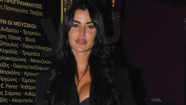 Πριν 4 χρόνια την έκραξαν στο GNTM για τις πλαστικές όμως σήμερα τους βάζει τα γυαλιά - Η ζωή της Ιωάννας Μπέλλα στο εξωτερικό