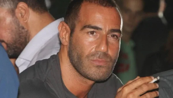 "Σήμερα τα ξημερώματα «έφυγε»...." - Πένθος για τον Αντώνη Κανάκη