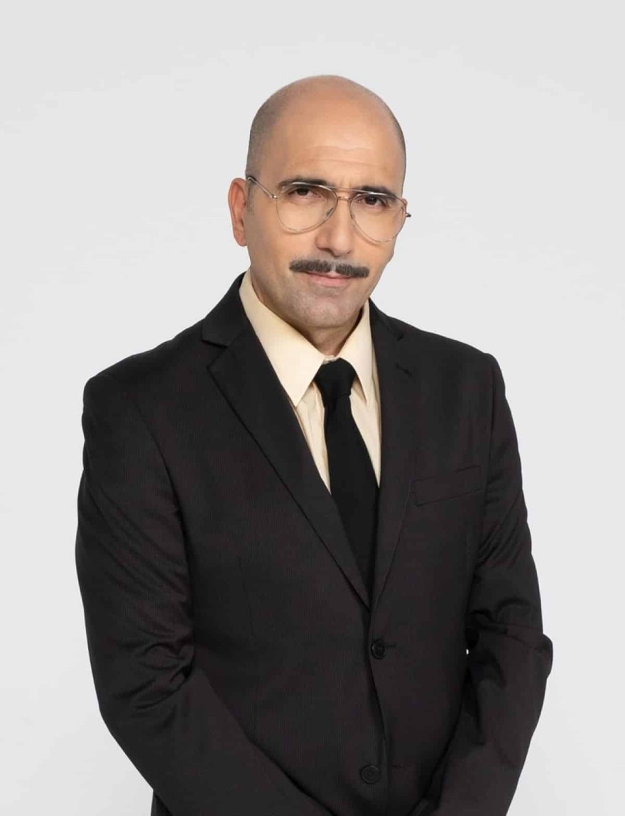 Εκτός Υπηρεσίας - Ο ηθοποιός της σειράς 