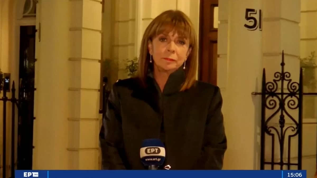 Κηδεία βασίλισσας Ελισάβετ: «Υπηρέτησε την πατρίδα της με...» - Το μήνυμα της Κατερίνας Σακελαροπούλου