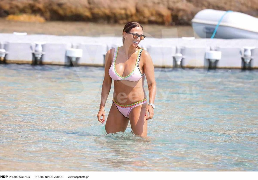 Έλλη Κοκκίνου μαγιό