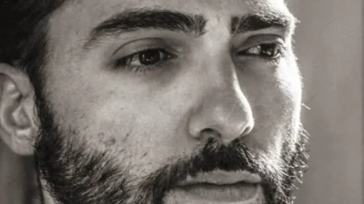 Γη της Ελιάς: Ο Κουράκος πιάνει στα πράσα την Ιουλία με τον Στάθη!