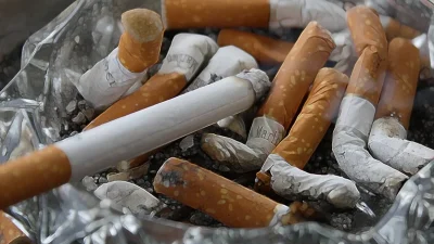 Βάλτε σε ένα μπολ ξύδι και... - Το κόλπο για να μην μυρίζει το σπίτι σας τσιγαρίλα