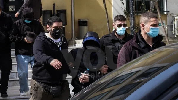 Διεκόπη η δίκη του Μένιου Φουρθιώτη - Τι συνέβη