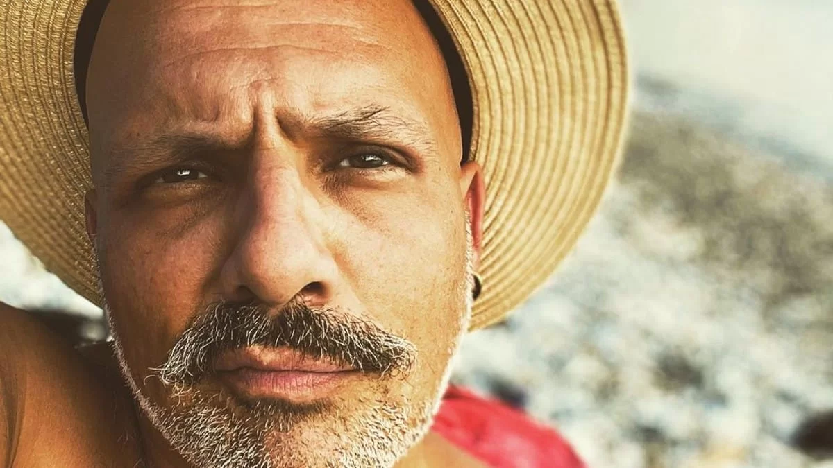 Γενέθλια για τον Νίκο Μουτσινά - Αποφάσισε να αποκαλύψει την ηλικία του