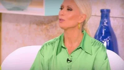 "Ξανθιές γλάστρες που..." - Το twitter κατασπάραξε την Μπακοδήμου και την εκπομπή "Γειά σου"