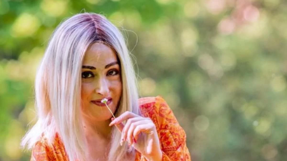 Ξανθιά και πάλι η Ιωάννα Παλιοσπύρου; Το βίντεο με την αλλαγή της μέσα από το κομμωτήριο