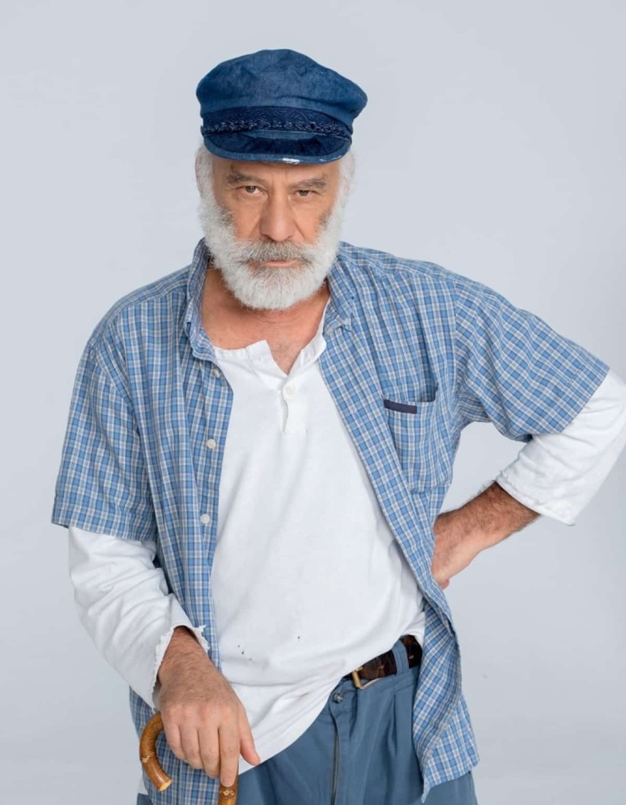 Εκτός Υπηρεσίας - Ο ηθοποιός της σειράς 