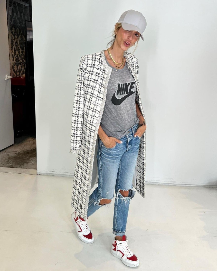 Σοφία Καρβέλα