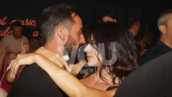 Θα το πάρει το κορίτσι - Η Μαριά Αντωνά αποκάλυψε το νυφικό της για το γάμο με τον Σοιλέδη